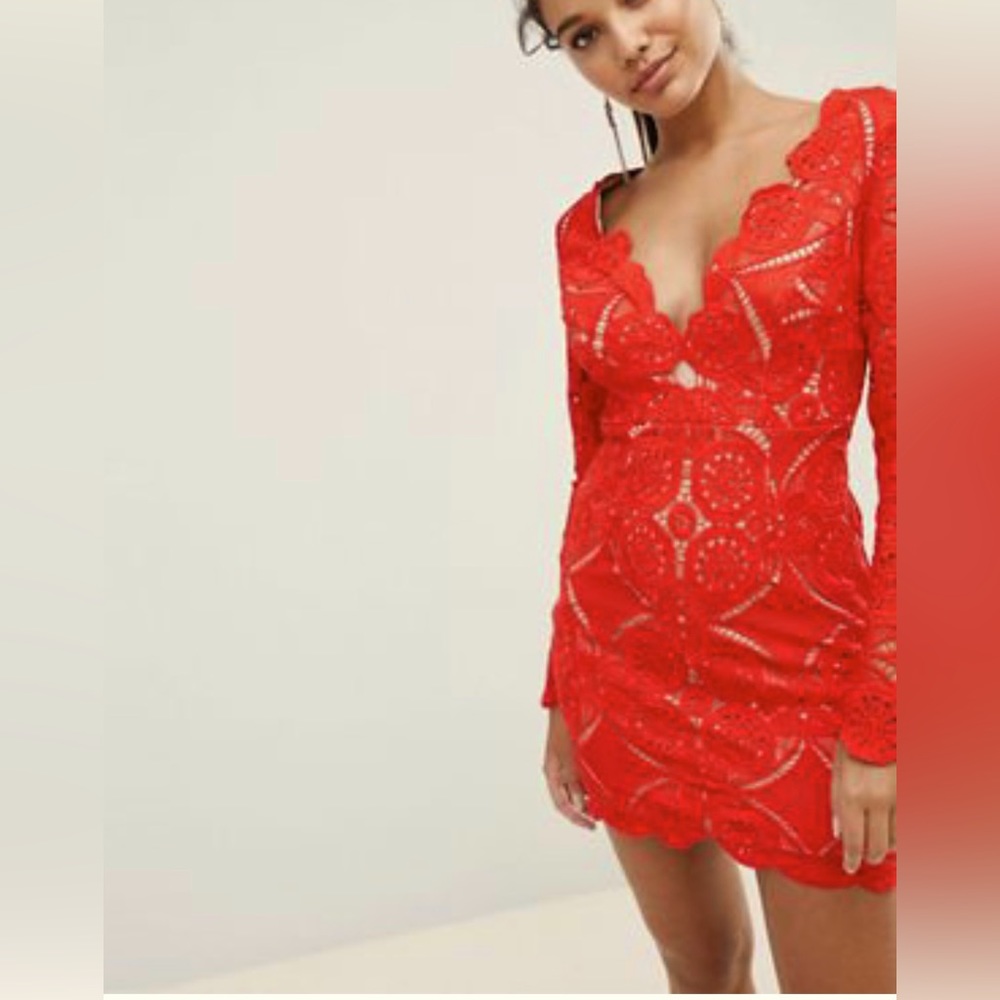 Lace red mini dress beautiful! Size 6